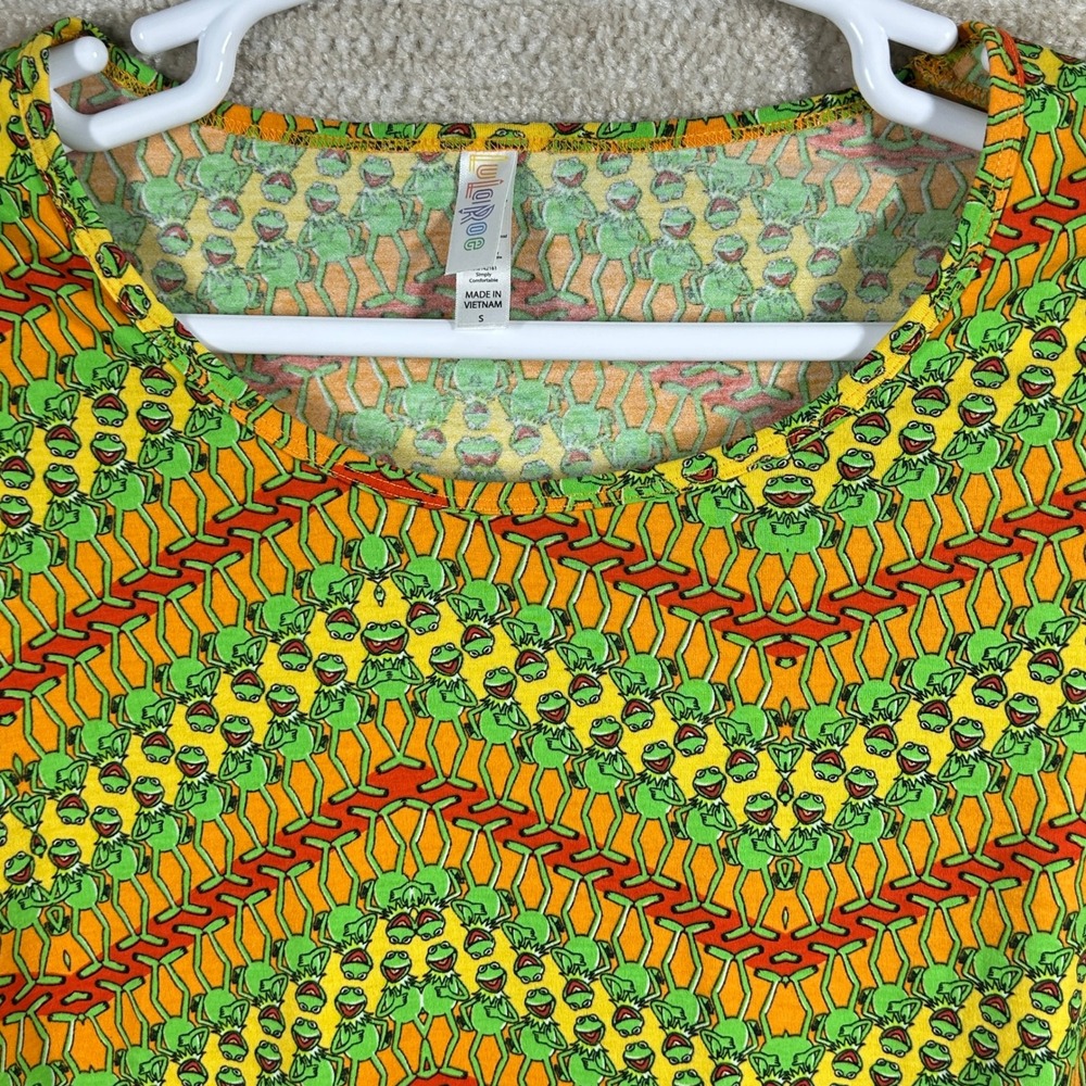 LuLaRoe Womens Disney Kermit the Frog Classic T Short Sleeve Top Orange Green S